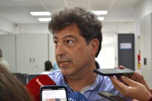 Busquet: “Tenemos que llevar tranquilidad a la comunidad educativa de la Escuela 44”