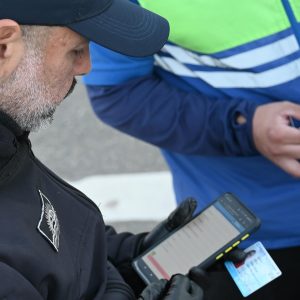 Nuevo operativo de Seguridad en el ingreso a Río Gallegos: se registraron 657 automóviles