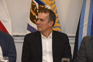 Encuentro entre países hermanos: Presentaron oficialmente la Travesía Binacional de Aguas Abiertas