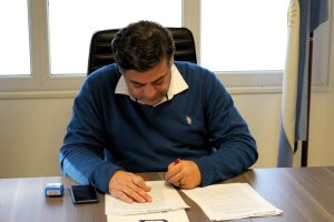 Producción y ASIP firmaron un acuerdo de fiscalización para el sector comercial