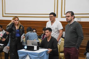 Trabajadores de distintos organismos se capacitaron en primeros auxilios
