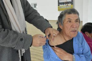 La cartera Sanitaria brindó el acceso a la vacunación en pueblos originarios y zonas rurales