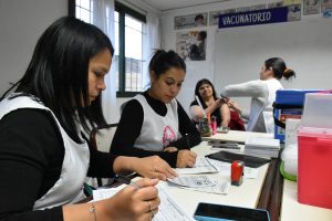 La cartera Sanitaria brindó el acceso a la vacunación en pueblos originarios y zonas rurales