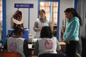 La cartera Sanitaria brindó el acceso a la vacunación en pueblos originarios y zonas rurales