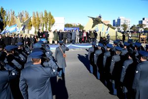 El Gobierno acompañó el 42° Aniversario del Bautismo de Fuego de la Fuerza Aérea