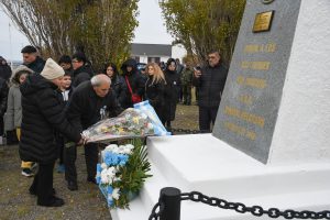 El Gobierno Provincial acompañó el 42° aniversario del Hundimiento del Crucero General Belgrano