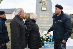 El Gobierno Provincial acompañó el 42° aniversario del Hundimiento del Crucero General Belgrano