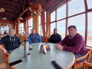 Autoridades de la provincia se reunieron con referentes de la Sociedad Rural de Puerto Deseado