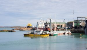 Vidal llegó a Puerto Deseado y recorrió todos los sectores de la zona norte
