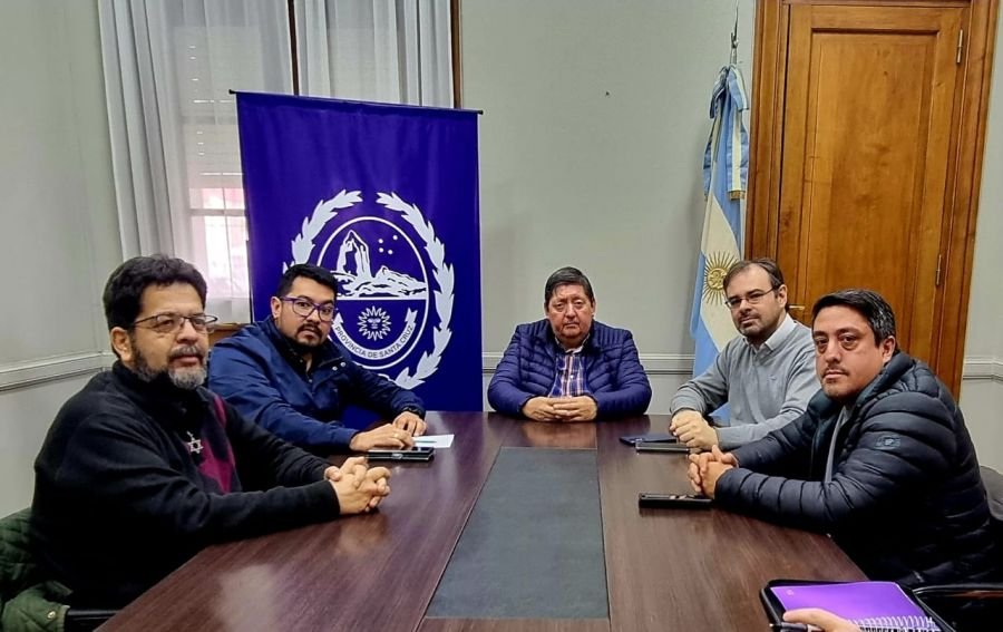 Tribunal Disciplinario dictará Plan de Capacitación 2024 a estatales de Santa Cruz