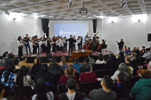 Escuela Re Si en Concierto: La música francesa emocionó al auditorio del Centro Cultural Santa Cruz