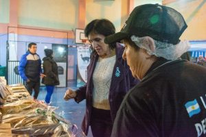 Con exitosa convocatoria se realizó el Mercado de Economía Comunitaria en Río Gallegos
