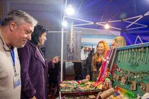 Con exitosa convocatoria se realizó el Mercado de Economía Comunitaria en Río Gallegos