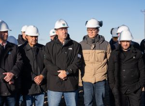 Vidal inauguró la construcción de un acueducto que traerá alivio a la falta de agua en Caleta