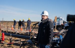 Vidal inauguró la construcción de un acueducto que traerá alivio a la falta de agua en Caleta