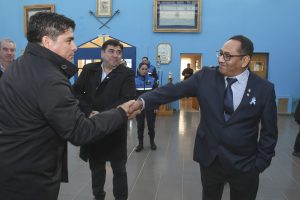 Vidal: “Vamos a hacer el polideportivo para la Policía de Santa Cruz”