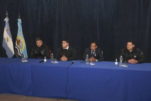 Vidal: “Vamos a hacer el polideportivo para la Policía de Santa Cruz”