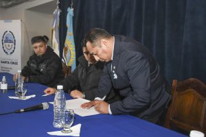 Vidal: “Vamos a hacer el polideportivo para la Policía de Santa Cruz”