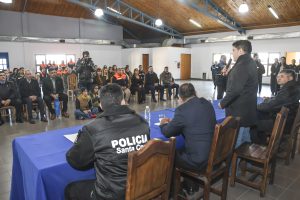 Vidal: “Vamos a hacer el polideportivo para la Policía de Santa Cruz”