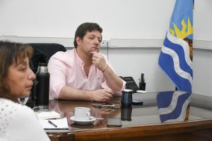 Luxen cuestionó qué hizo la gestión anterior con los fondos para escuelas de Santa Cruz