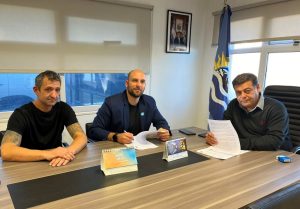 Producción y Puerto Santa Cruz se comprometieron a cooperar para potenciar las actividades productivas en la localidad