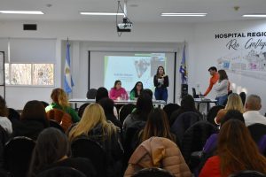 Se realizó charla para la toma de conciencia del abuso y maltrato en el adulto mayor