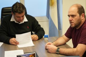 Producción firmó convenios con Perito Moreno para potenciar las áreas locales de Comercio, Transporte y Turismo