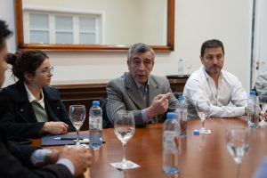 Vidal firmó convenio para finalizar el interconectado El Pluma – Perito Moreno – Los Antiguos