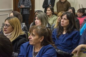 Realizaron conversatorio sobre políticas públicas para un trato digno a los adultos mayores en Santa Cruz