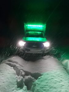 Exitoso rescate de siete efectivos de la Policía varados en la nieve gracias al esfuerzo conjunto