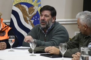 Ola Polar: El Gobierno presentó el Comité de Operaciones de Emergencia para Santa Cruz