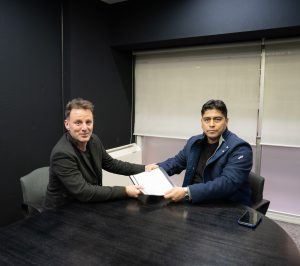 Vidal en Buenos Aires: Pidió a YPF que no detenga la producción