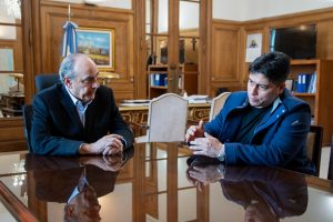El Gobierno Nacional envía 3.000 millones de pesos y un hércules con mercadería a Santa Cruz
