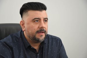 Ariel Varela: Desafíos y avances en el estado del Ministerio de Salud y Ambiente de Santa Cruz