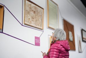 Inauguraron "Arte de Colección", un recorrido por la historia del arte en Santa Cruz