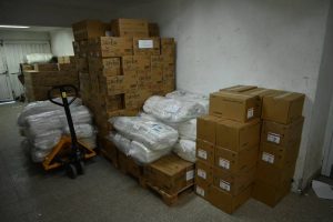 El Gobierno de Santa Cruz refuerza la distribución de insumos médicos y esenciales en toda la provincia