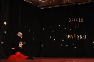 Las bailarinas de la Escuela Provincial de Danzas protagonizaron en “Brillos de Invierno"