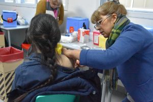 Avanzan con éxito las jornadas de vacunación escolar en Río Gallegos