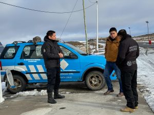 Vidal recorre las zonas más afectadas del norte de Santa Cruz