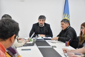 El Gobierno de Santa Cruz y los gremios docentes acordaron una nueva paritaria