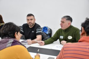 El Gobierno de Santa Cruz y los gremios docentes acordaron una nueva paritaria