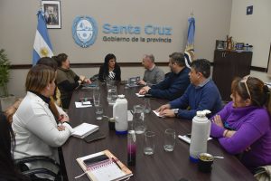 Programa Alimentario Santacruceño: Macchiavelli destacó la interrelación del Estado con entes privados