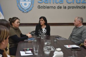 Programa Alimentario Santacruceño: Macchiavelli destacó la interrelación del Estado con entes privados