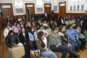 Presentaron “Cuidarte es Nuestro Trabajo”, el registro provincial de Cuidadores y Cuidadoras