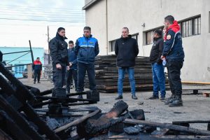Incendio en los depósitos de Salud y Desarrollo: “Una imagen vale más que mil palabras: esto es un atentado”