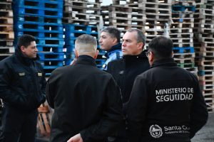 Incendio en los depósitos de Salud y Desarrollo: “Una imagen vale más que mil palabras: esto es un atentado”