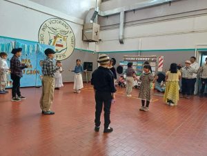 Implementan el taller de folclore para poner en valor las raíces argentinas