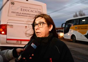 Llegaron colectivos de la Escuela Agropecuaria N°1 para ser reparados en la ciudad capital