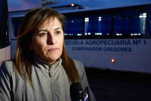 Llegaron colectivos de la Escuela Agropecuaria N°1 para ser reparados en la ciudad capital