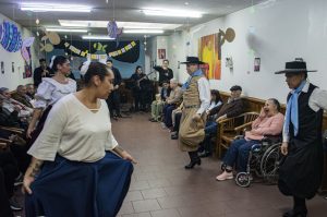 La Residencia Zumalacarregui celebra con una jornada recreativa